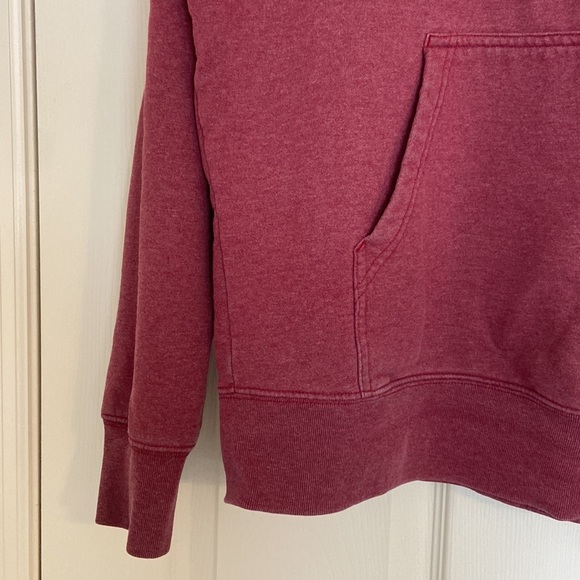 The North Face Men’s Cranberry Red Hoodie Sweatshirt, Medium - Picture 4 of 7